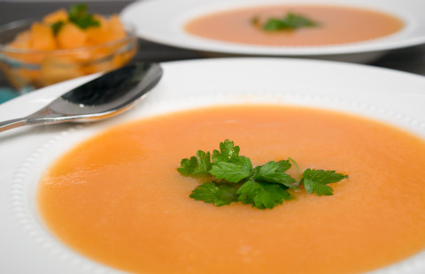 Chilled Cantaloupe Soup