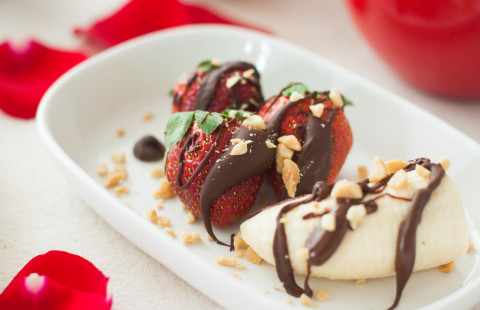 bowl of Fudgy Fruit