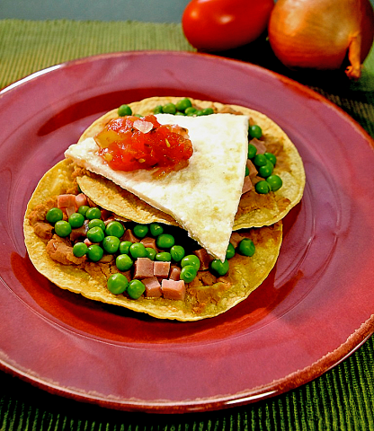 Huevos Motuleños on a plate